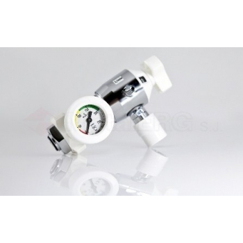 Reduktor MetalErg ze złączem AGA